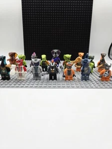 LEGO NINJAGO SERPENTINE LOT Of 16 Snakes Warriors W/accessories - Picture 1 of 19