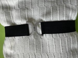 Elastischer Gürtel schwarz mit Zierschließe silberfarben - Bild 1 von 3