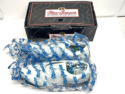 Zapatos de golf MacGregor para hombre talla 9M blancos clásicos estilo silla 1978 Foto 1 de 4