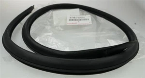TOYOTA LandCruiser J7 Dichtung Hecktür unten 70 71 73 74 LJ HZJ Seal NEU OVP - Picture 1 of 1