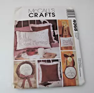Bestickte Dekokissen Schnittmuster McCall's 4068 ungeschnitten (C) - Bild 1 von 5