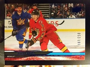 2024-25 Upper Deck Extended Series Jesper Bratt Deluxe/250 #696-Devils - Picture 1 of 2