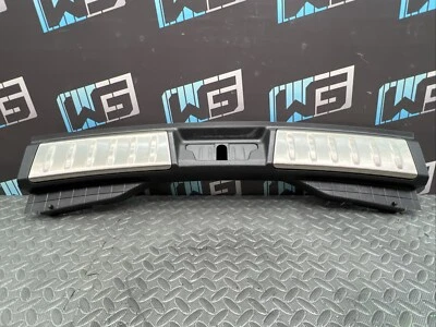 2017-2020 JAGUAR F-PACE FPACE REAR TRUNK LATCH LOCK SILL SCUFF PLATE TRIM COVER Foto 1 de 4