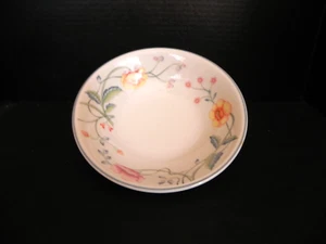 ALBERTINA VILLEROY & BOCH 6" Cereal / Soup Bowl - Picture 1 of 4