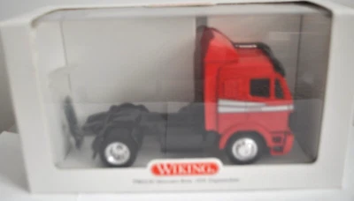 Wiking 770 02 60 (1/43 Scale) Mercedes-Benz 1850 SK Truck Cab - (Red) w/Box - Image 1 of 4