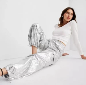 A New Day Women's Relaxed Leg Slim Straight Fit Jogger Pants Small - Picture 1 of 3