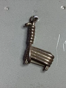 Hand Crafted Pendant 925 Charm split twig Sterling Silver Sheep Deer Lama figur - Picture 1 of 8