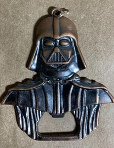 ABRIDORBOTELLAS DARTH VADER - Imagen 1 de 3