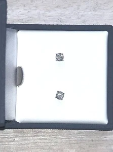 NEW Diamond Stud Earrings 0.25 ct 10k white gold - Picture 1 of 4