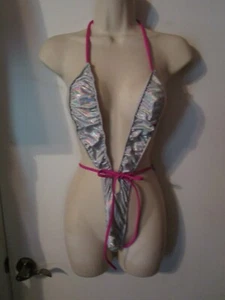Monokini de cuerda de tiro con cabestrillo frontal de plata metálica para damas. - Imagen 1 de 2