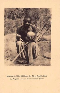 Malawi - A Ngoni musician (also spelled Angoni) - Publ. Company of Mary - Missio - Picture 1 of 2