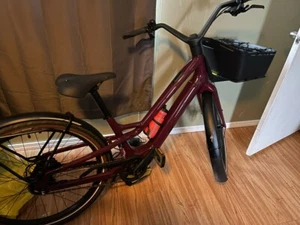 Electric Specialized Bike, Como sl 4, raspberry, slightly used, max 28 mph. - Picture 1 of 3