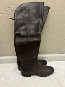 Botas de montar Sole-Society cuero marrón sobre la rodilla talla 7.5. Clásico - Imagen 1 de 8