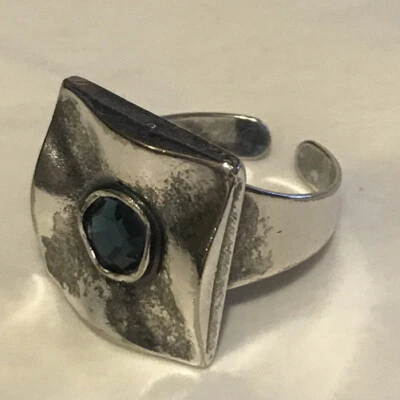 Anillo Cuadrado Ajustable Vintage Avgad Plata O Estaño Piedra Azul Excelente Foto 1 de 4