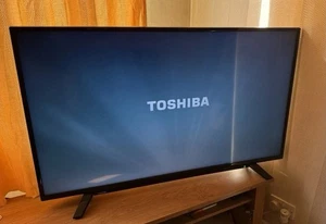 Toshiba 50UL2163DBC 50" 4K Ultra HD LED Smart TV - Black - Picture 1 of 5