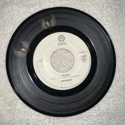 New Old Stock: Yellow By Coldplay 45rpm & Trouble ‘promo Record’ — 第 1/2 张图片