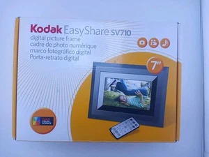 Kodak EasyShare SV710 Digital Picture Frame 7" Screen Built-in Speakers w/Remote - Picture 1 of 13