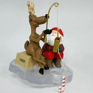 Vintage Hallmark Collector’s Club Fishing For Fun Clip On Ornament 1995 - Picture 1 of 8