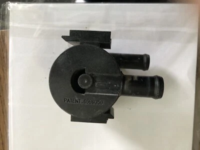 2011 Nissan куб, паровой канистровый фильтр, OEM, б/у - Изображение 1 из 4