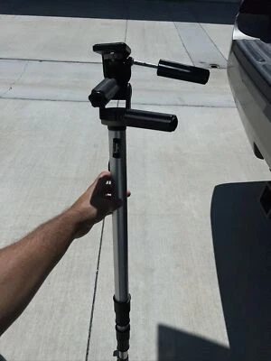 LARGE Manfrotto/Bogen #3018 Monopod w Tilt Head W Mount Plate 141 - Image 1 of 3
