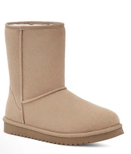 Nuevas en Caja Botas Koolaburra By UGG Mujer Piel de Oveja Koola Cortas Talla 10 $100 - Imagen 1 de 6