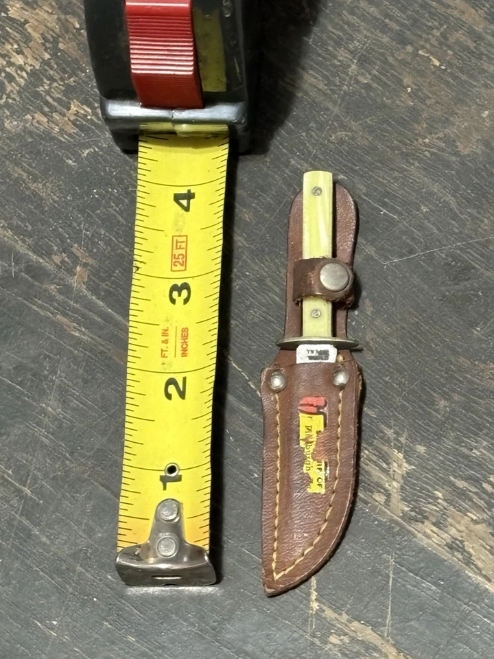 Faca e bainha Colonial EUA Vintage Mini Bowie 4” comprimento total Providence, RI - Imagem 1 de 3