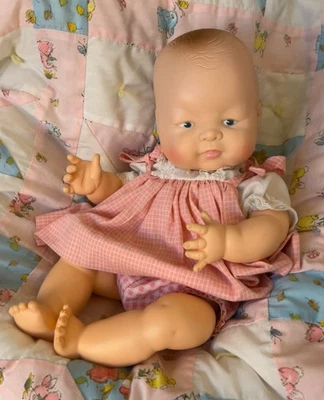 Muñeca vintage Baby Dear Clone parecida Foto 1 de 4
