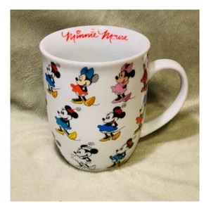 Taza de porcelana Disney Minnie Mouse a través de los años 16 oz-NUEVA - Imagen 1 de 6