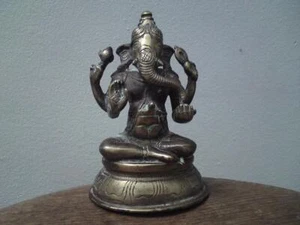 Vintage South India - bronze seated Ganesha with snake by the waist - Picture 1 of 17