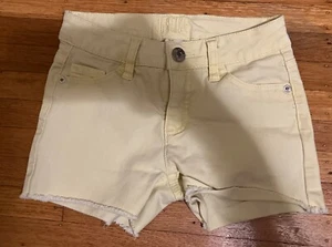 JUSTICE Girls Yellow Denim Jean Shorts Size:12 Slim EUC - Picture 1 of 3
