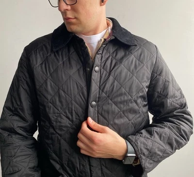 Barbour Men’s Liddesdale Quilted Black and Purple Inside Jacket Size S/M - Image 1 of 4