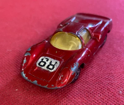 MATCHBOX LESNEY Superfast Modellino Auto PORSCHE 910 N. 68 (1970) Metallo Rosso - Immagine 1 di 3