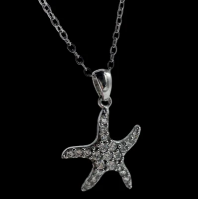 Collana femminile stella marina ricoperta da brillanti e catenina in argento 925 - Immagine 1 di 4
