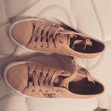 tenis guess rosas