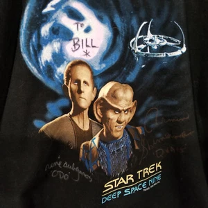 Camiseta autografiada DS-9 Odo Quark Auberjonois Shimerman procedencia nunca usada - Imagen 1 de 7
