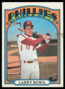 1972 TOPPS LARRY BOWA PHILADELPHIA PHILLIES #520 VG - WRINKLE/STAIN