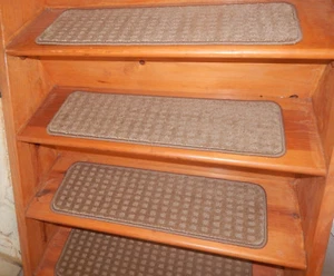 13 STEP 9" X 31" + LANDING 25'' X 30'' Stair Treads Staircase WOVEN CARPET - Picture 1 of 6