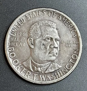 1946-P Booker T Washington U.S. Commemorative Half Dollar 50c About Uncirculated - Picture 1 of 2