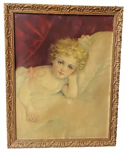 Antiguo retrato de niña, cromolitografía con marco dorado. S. XIX. 55x43 - Imagen 1 de 2