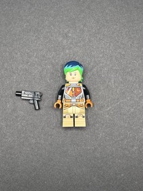 LEGO Star Wars Rebels Sabine Wren bright Green and Dark Blue Hair