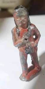 Vintage Blei Spielzeug Figur Indianer Häuptling hohl Metallguss - Bild 1 von 4