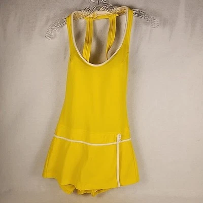 Traje de baño vintage MSM Jantzen amarillo de una pieza sin espalda pinup falda envolvente sintética  Foto 1 de 4
