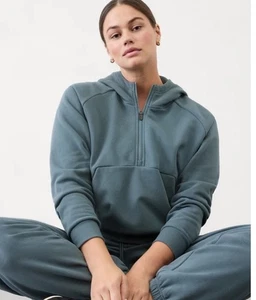 Athleta Size XL Teal Green Forever Fleece 1/2 Zip Cropped Hoodie Long Sleeve - Picture 1 of 11