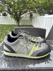 Scarpa Crux Approach Climbing Shoes Vibram Soles Men’s 12.5 - Picture 1 of 12