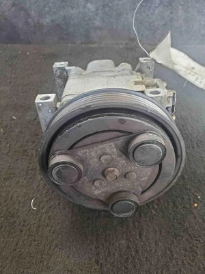 Compresor de aire acondicionado MAZDA MILLENIA 99 00 01 02 Foto 1 de 4