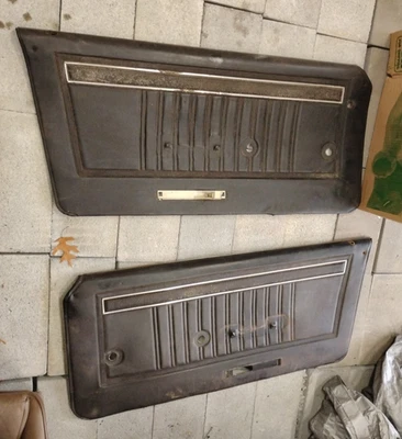 Mercury Cougar 1967 paneles de puerta negro par 67 Foto 1 de 4