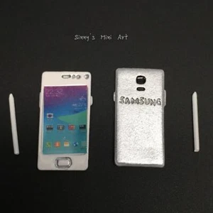1:6 Dollhouse Miniature Samsung Cell Phone with Pen A10 - Picture 1 of 2