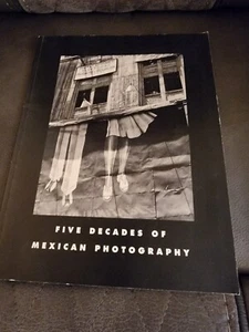Fünf Jahrzehnte mexikanische Fotografie Taschenbuch 48 Seiten schwarz-weiß - Bild 1 von 7