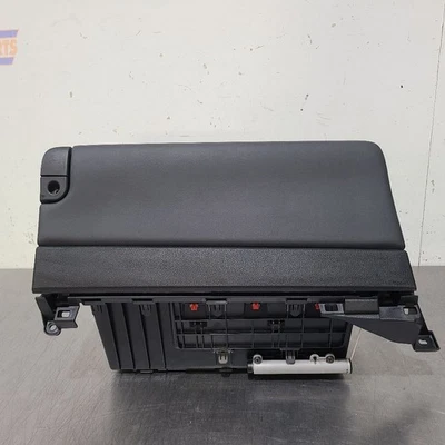 GUANTERA LEXUS ES250 21 2021 NEGRA  Foto 1 de 4