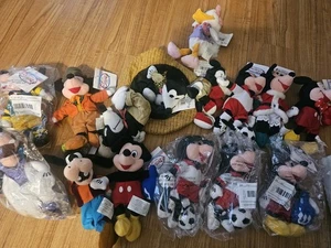 Lot of 13 Disney Store Bean Bag Plush Mickey Mouse Minnie Daisy Goofy - Picture 1 of 7